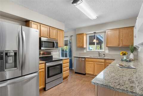 6263 W 70th Avenue, Arvada, CO 80003