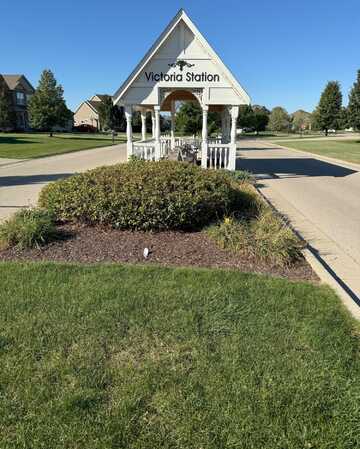 N42w22655 Cabot Ct, Pewaukee, WI 53072