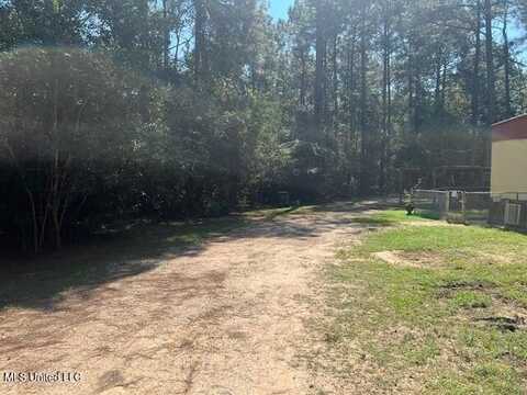 6717 Sparrow Drive, Biloxi, MS 39532