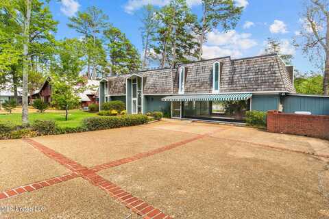 708 Forest Point Drive, Brandon, MS 39047