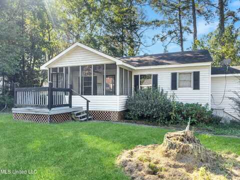 345 Mason Boulevard, Jackson, MS 39212