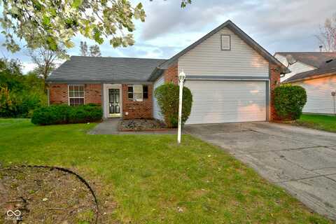 10722 Lostpine Lane, Indianapolis, IN 46235