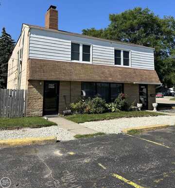 31823 Utica, Fraser, MI 48026