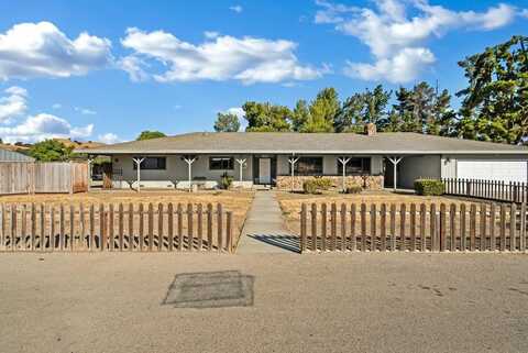 5620 Southside RD, HOLLISTER, CA 95023