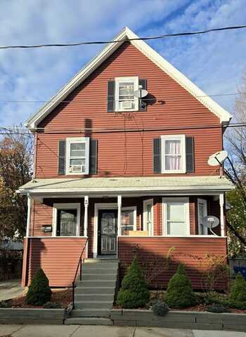 2 Wellington Ave, Waltham, MA 02453