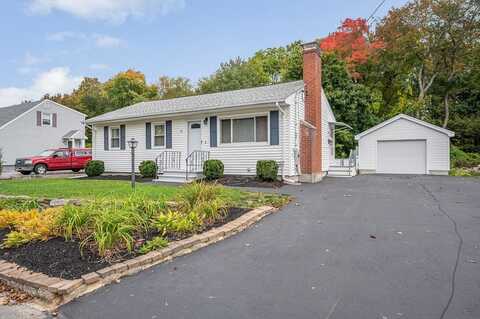 61 Meadowview Dr, Lowell, MA 01854