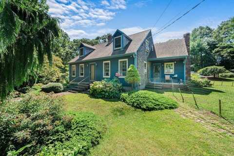 6 Sassamon Dr, Freetown, MA 02702