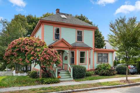 105 Lovett St, Beverly, MA 01915