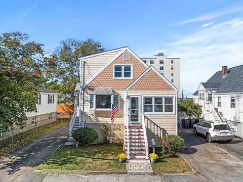 3 Central Ave, Hull, MA 02045