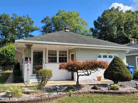 1933 Mount Carmel Boulevard, Toms River, NJ 08753