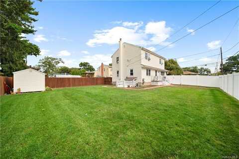 78 Jefferson Avenue, Deer Park, NY 11729