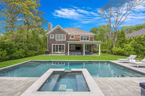 55 Whooping Hollow Road, East Hampton, NY 11937