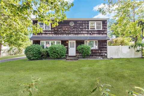 118 Stanley Drive, Centereach, NY 11720