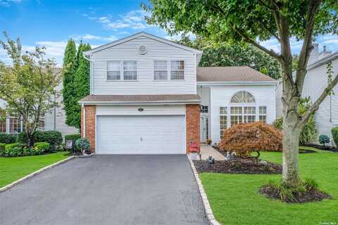 97 Fairway View Drive, Commack, NY 11725