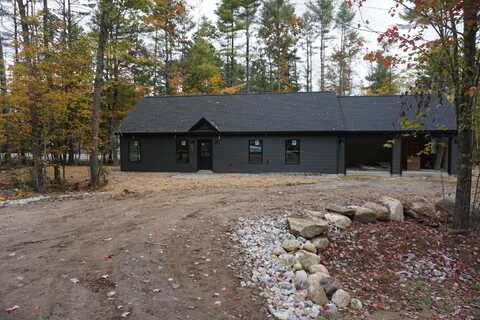 8 Lydia Lane, Norway, ME 04268