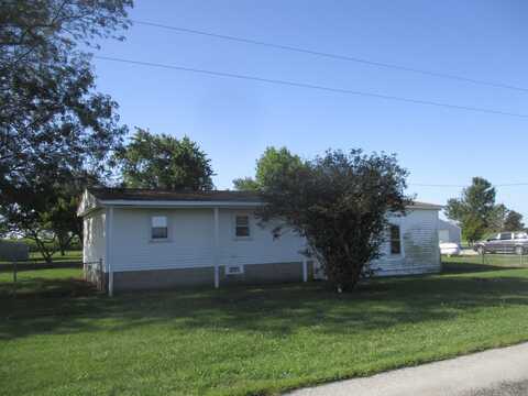 2131 E County Road 1000, Newman, IL 61942