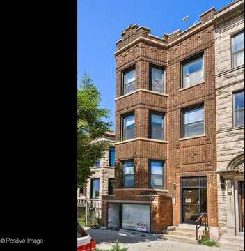 2910 W North Avenue, Chicago, IL 60647