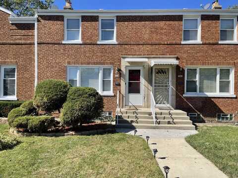 7239 W Summerdale Avenue, Chicago, IL 60656