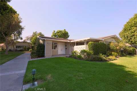 250 Calle Aragon, Laguna Woods, CA 92637