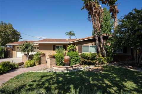 828 W Cypress Avenue, Redlands, CA 92373