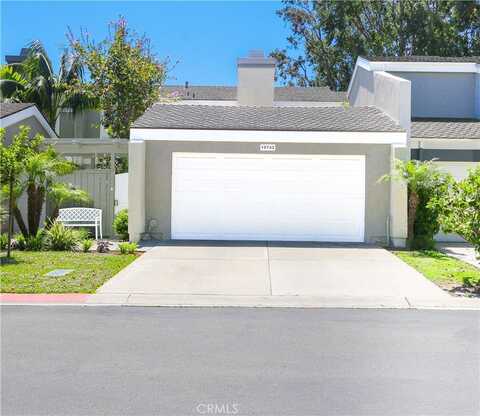 19742 Oceanaire Circle, Huntington Beach, CA 92648