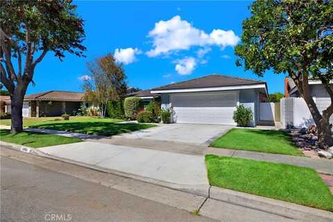 10859 Goldeneye Avenue, Fountain Valley, CA 92708