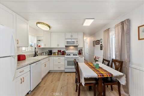 15500 Bubbling Wells Road, Desert Hot Springs, CA 92240
