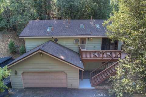 303 S Dart Canyon Road, Crestline, CA 92325