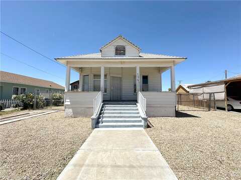 136 N K Street, Needles, CA 92363