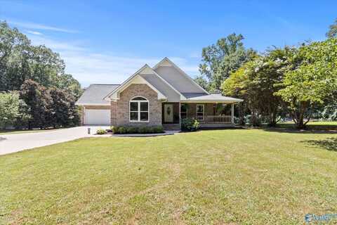 1686 Old Big Cove Road, Owens Cross Roads, AL 35763