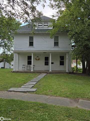 603 S Starr Avenue, Burlington, IA 52601