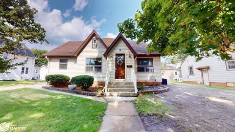 16 N 12th Street, Clear Lake, IA 50428