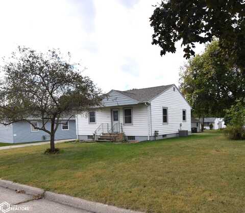 215 S Fort Avenue, Eagle Grove, IA 50533