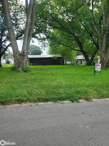 1017 9th Street, Corning, IA 50841