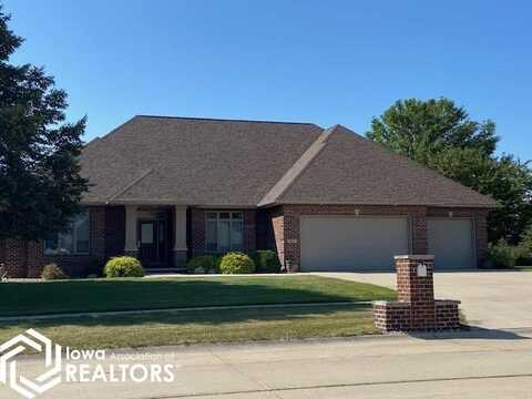 307 Woodlane Drive, Clear Lake, IA 50428