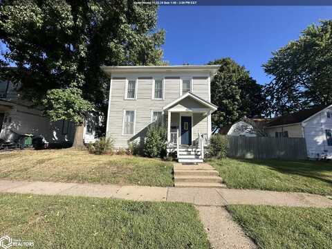 407 W Hempstead Avenue, Fairfield, IA 52556