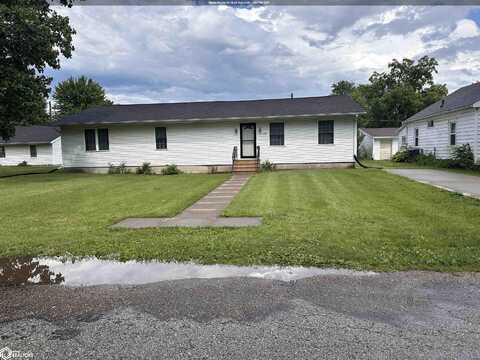 2232 S 12 Street, Burlington, IA 52601