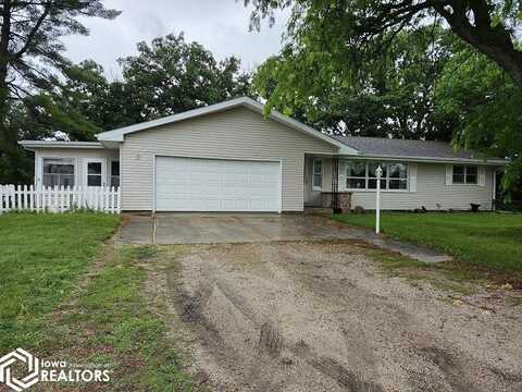 2 Berkhimer Dr, Humboldt, IA 50548