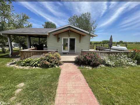 5370 Wells Fargo Trail, Melrose, IA 52569