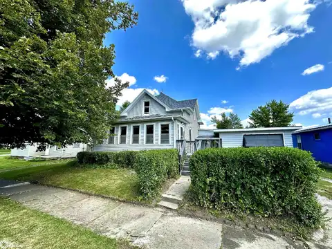 1307 2Nd Avenue, Belle Plaine, IA 52208