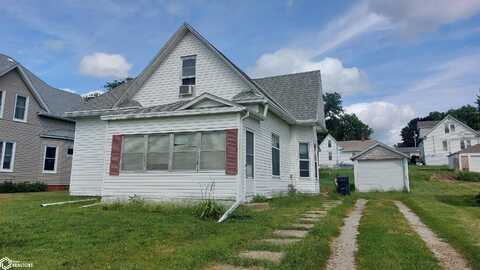 512 Broad Avenue, Stanton, IA 51573