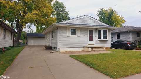 2548 Avenue M, Council Bluffs, IA 51501