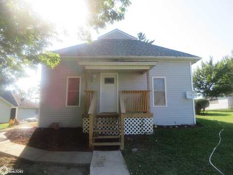 103 NORMAL Street, Woodbine, IA 51547