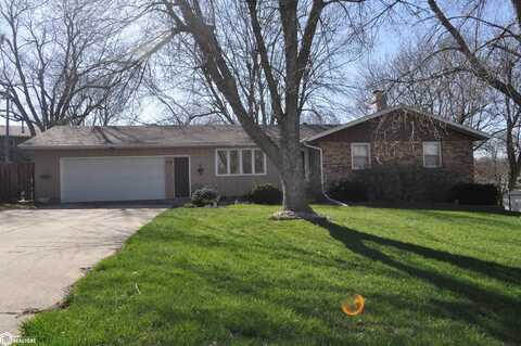 1717 Grant Road, Carroll, IA 51401