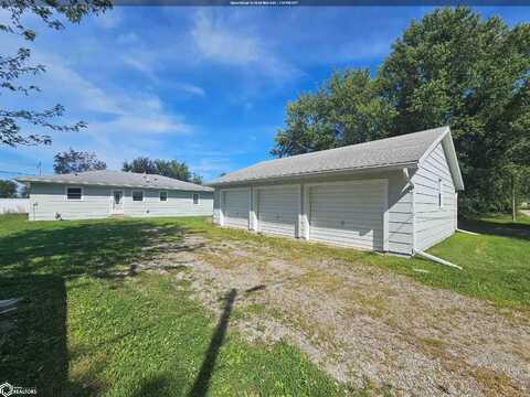 409 S 17th Street, Fairfield, IA 52556