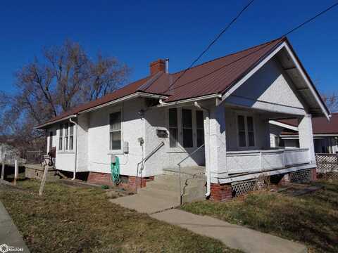 110 N 15th Street, Centerville, IA 52544