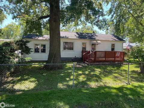 2325 Vineyard Street, Burlington, IA 52601