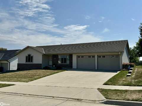 1216 E 11Th Street, Carroll, IA 51401