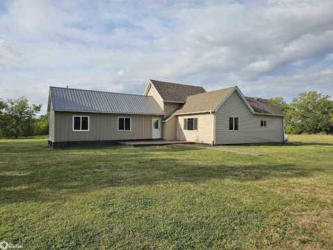 4476 32nd Street, Grinnell, IA 50112