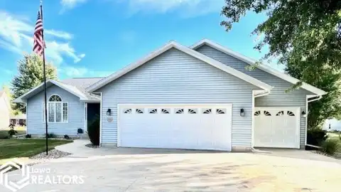 308 E Old Orchard Drive, Mount Pleasant, IA 52641